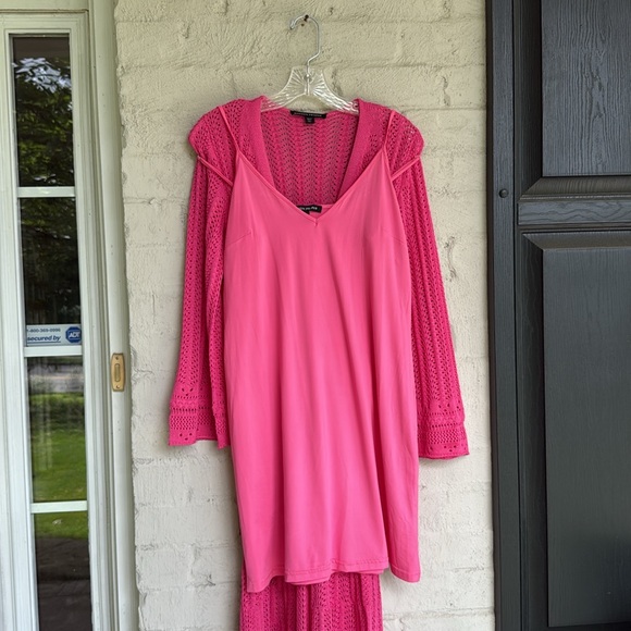 Boston Proper Crochet Surplice A-Line Dress & Slip Shocking Pink Size Small - Picture 6 of 15